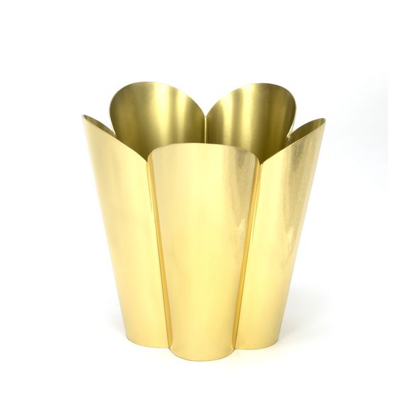 47125  222mm  Smooth Brass  From The Anvil Flora Plant Pot