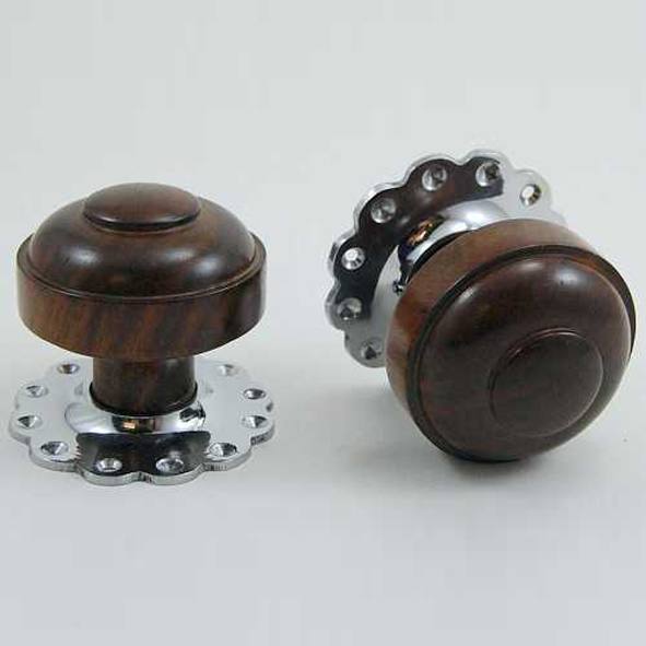 DKF082DWF-CP  Rosewood / Chrome  Timber Ruskin Knobs On Daisy Roses