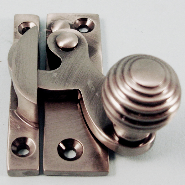THD113/AN  Non-Locking  Antique Nickel  Clo Reeded Knob Sash Fastener
