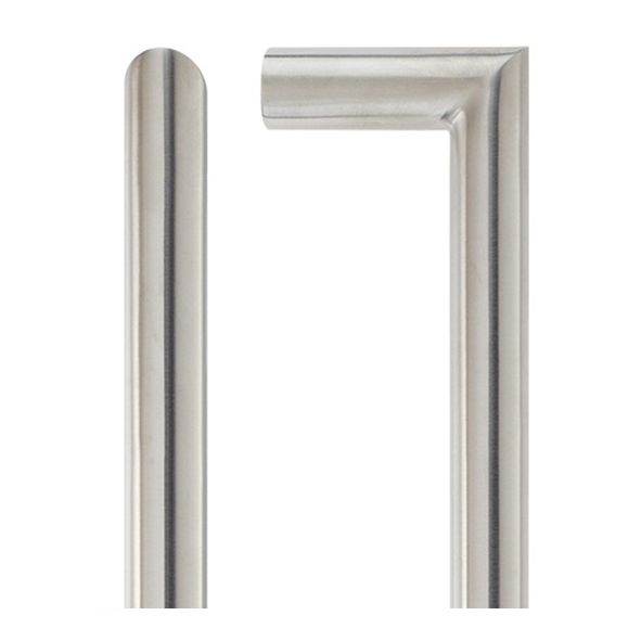 ZCS2M150BS  150 x 19mm   Satin Stainless  Zoo Hardware Contract 201 Fixing Mitred Pull Handle