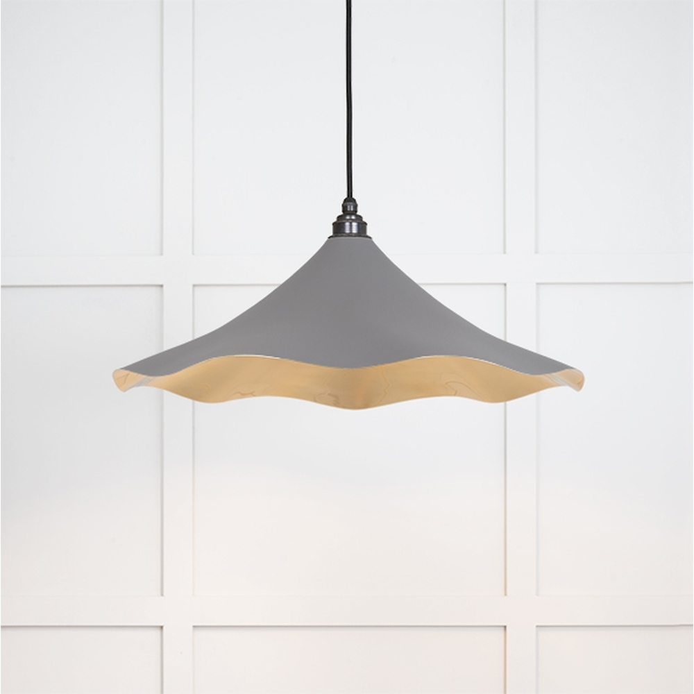 49731SBL • 500 x 146mm • Smooth Brass • From The Anvil Flora Pendant in Bluff