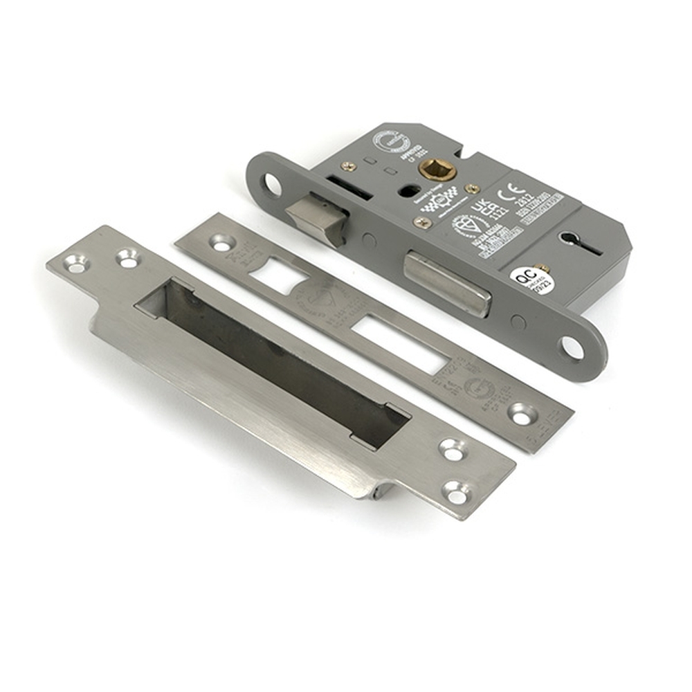 51340 • 66mm [45mm] • Satin Chrome • From The Anvil 5 Lever BS Sash Lock