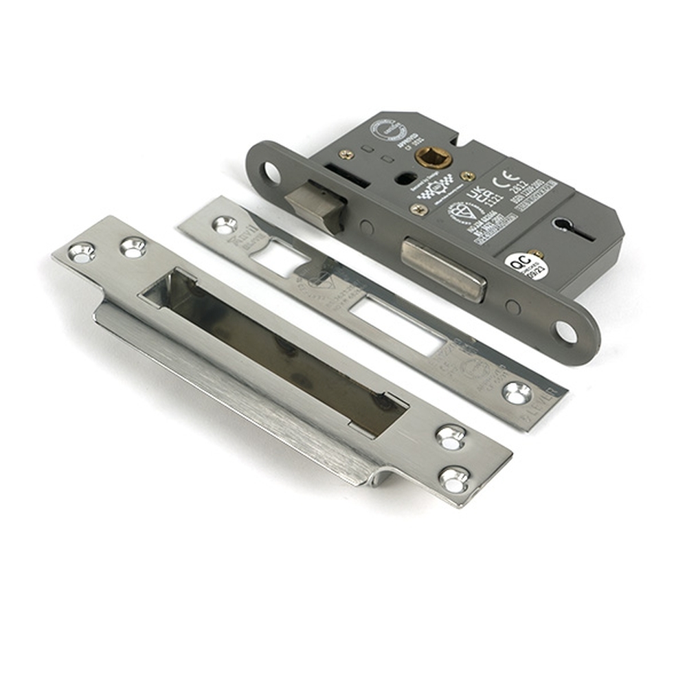 51343 • 66mm [45mm] • Polished Stainless • From The Anvil 5 Lever BS Sash Lock