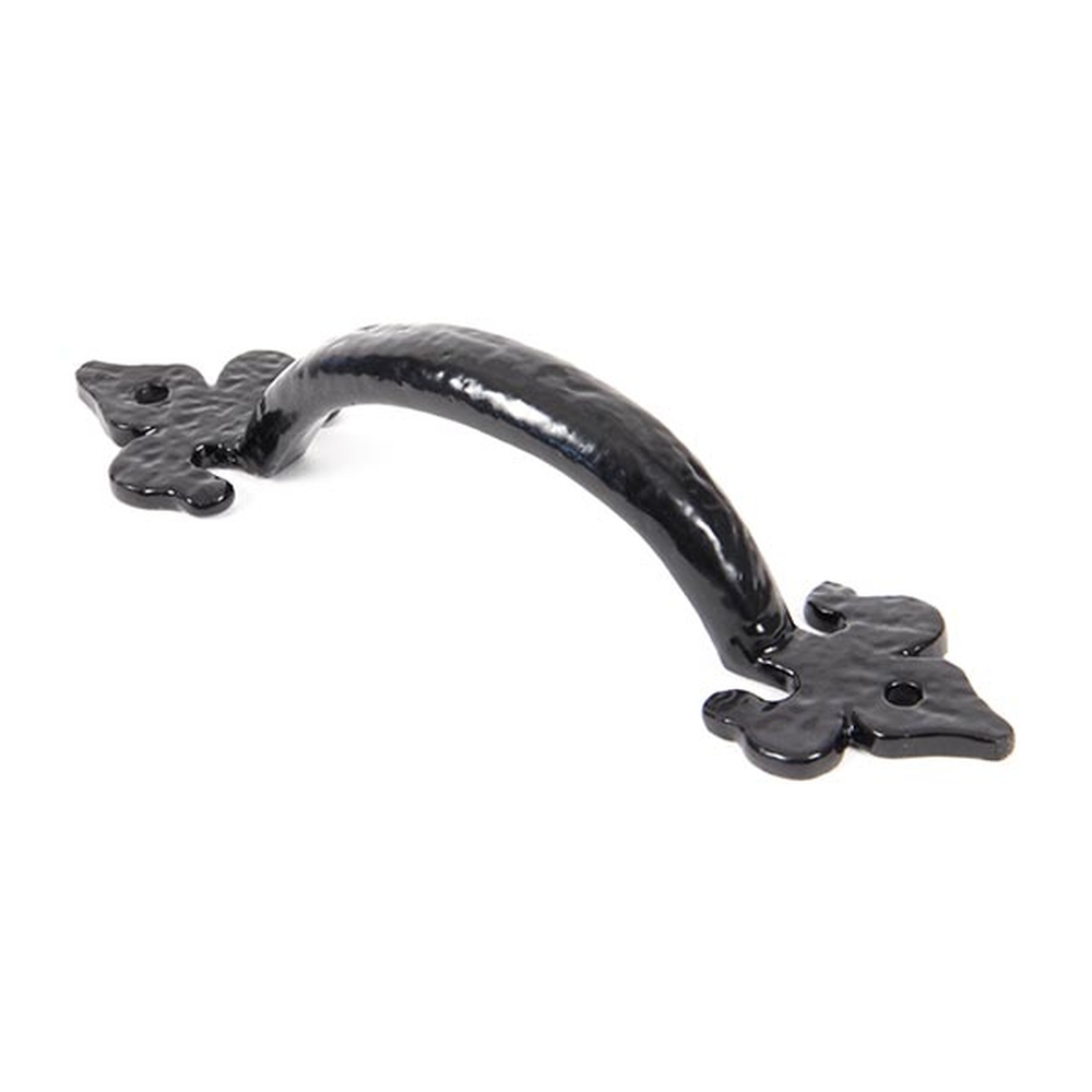 73141 • 153 x 39mm • Black • From The Anvil Cast Fleur De Lys Pull Handle