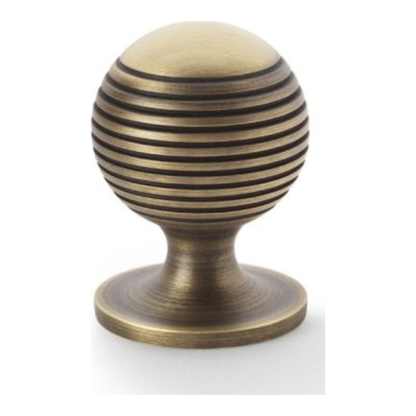 AW832-32-AB • 32mm • Antique Brass • Alexander & Wilks Caesar Cabinet Knob on Round Rose